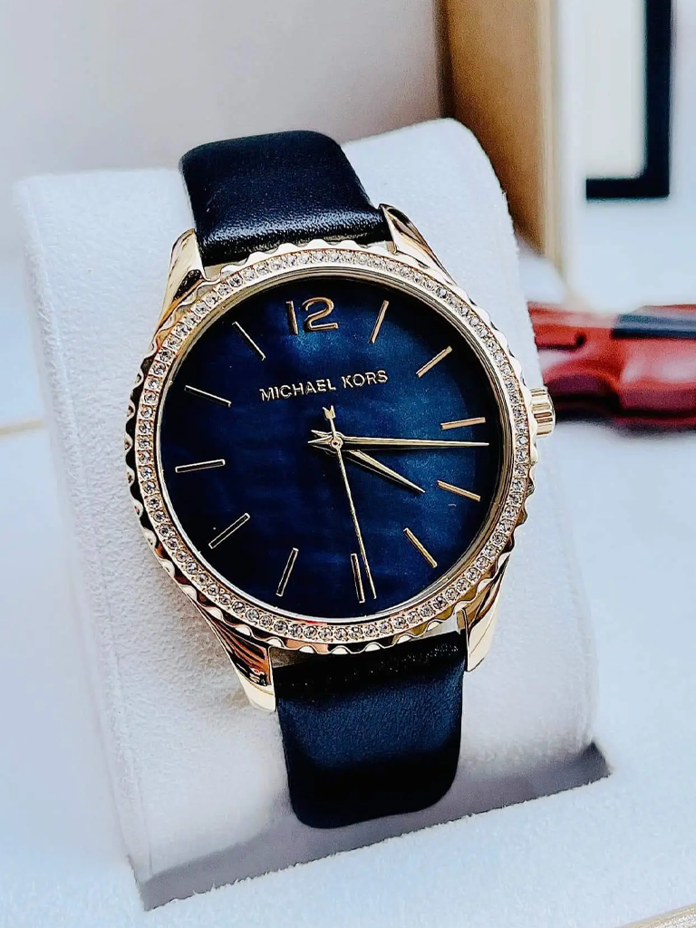 Michael Kors Montre pour Femme MK 2911