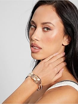 GUESS Ladies Rose Gold Tone Analog Watch,GW0668L3